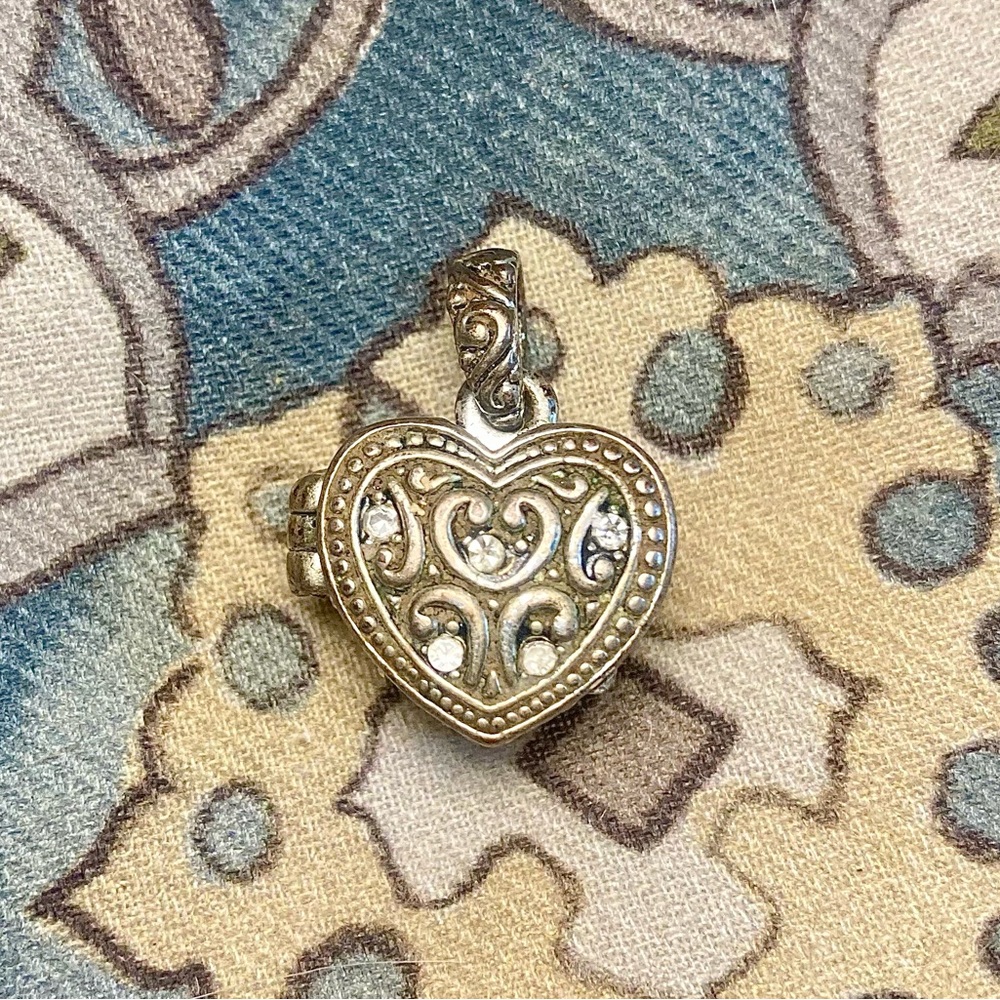 Heart Locket Necklace Silver Tone And Rhinestones With Magnetic Closure 1/2”